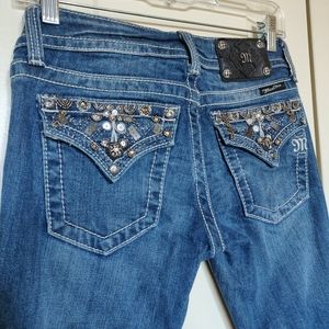 Miss Me skinny jeans (Size 26)